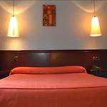 Hospedium La Fuente Hotel Candelario