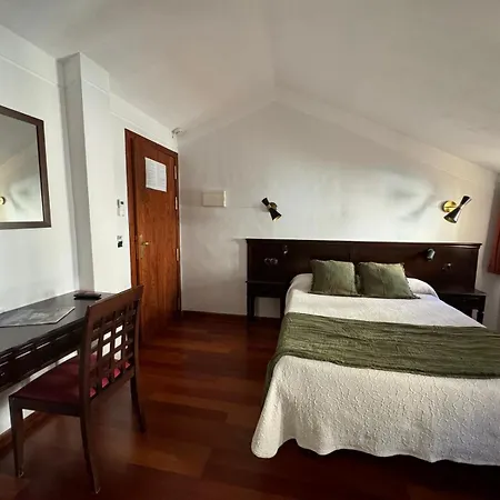 Hospedium La Fuente Hotel 3*
