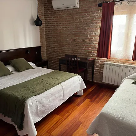 Ξενοδοχείο Hospedium La Fuente 3*