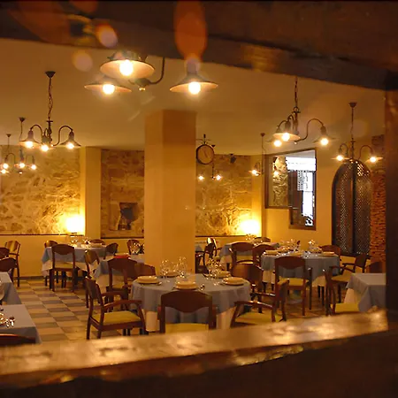 Hotel Hospedium La Fuente Candelario