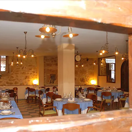 Hospedium La Fuente Hotel Candelario