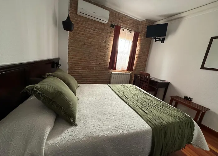 Hospedium La Fuente 3* Candelario