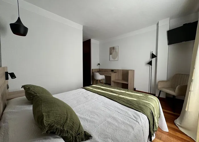 Hospedium La Fuente 3*