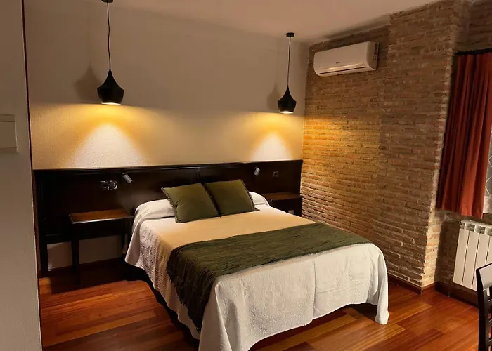 Hospedium La Fuente Hotel Candelario