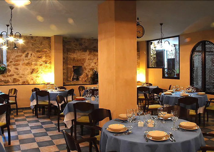 Hospedium La Fuente Hotel